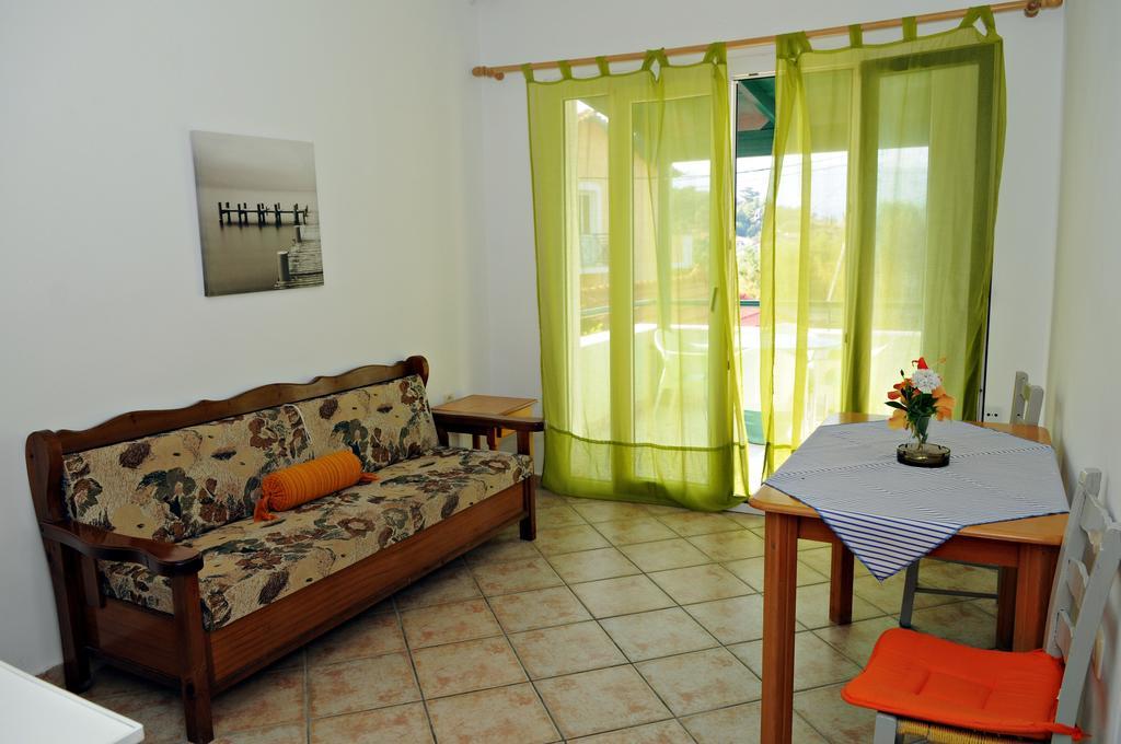 Posidonio Hotel Klima  Esterno foto